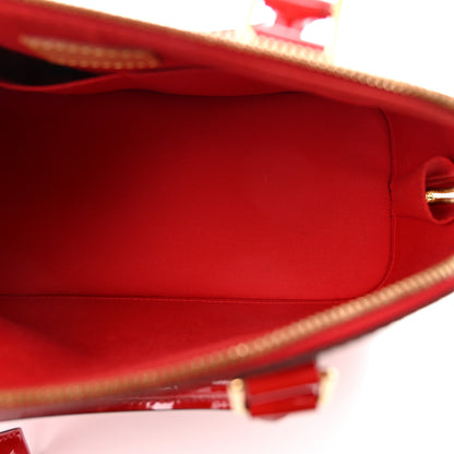 Louis Vuitton Vernis Alma PM Pomme D'Amour 5 of 9
