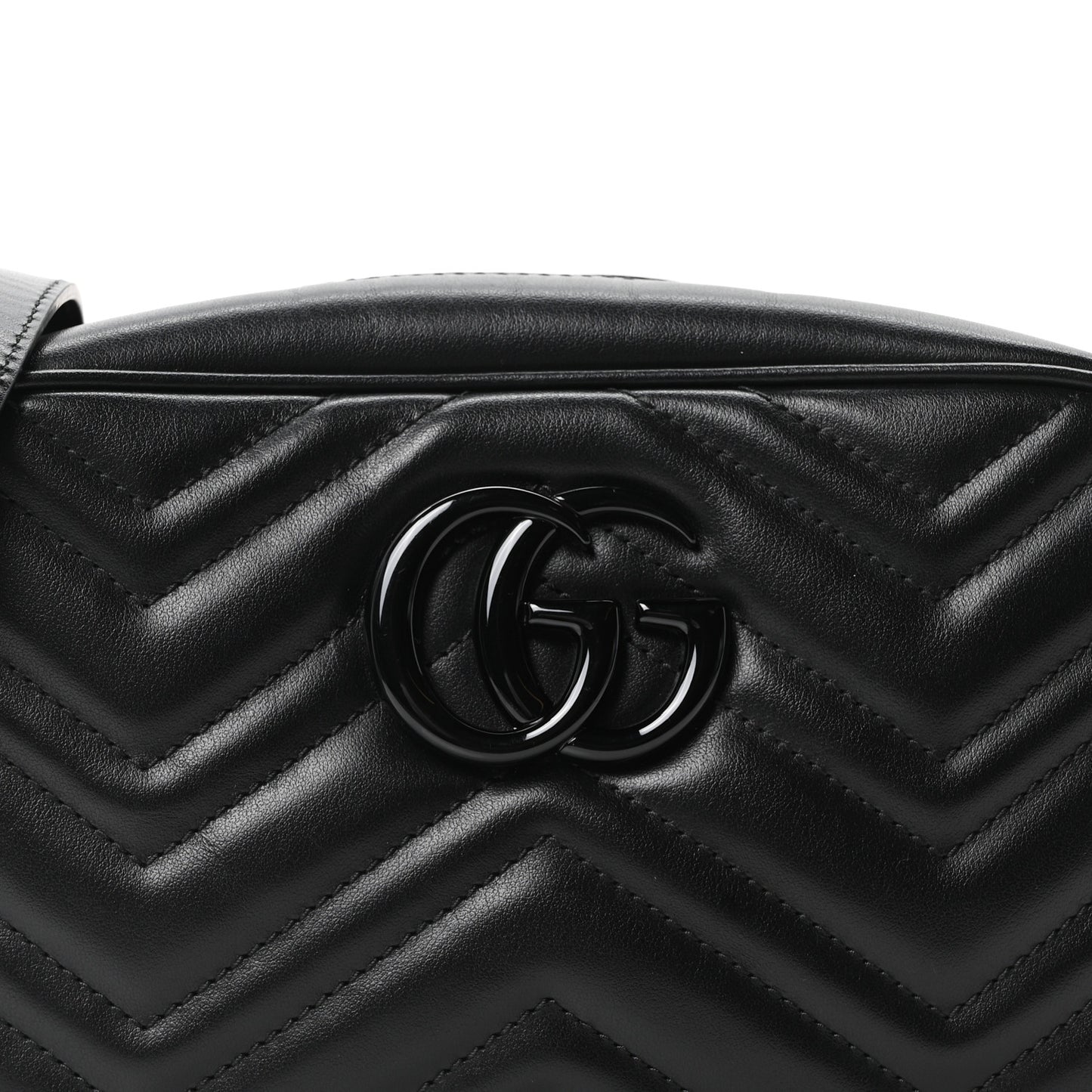 Calfskin Matelasse Monochrome Small GG Marmont Chain Shoulder Bag Black