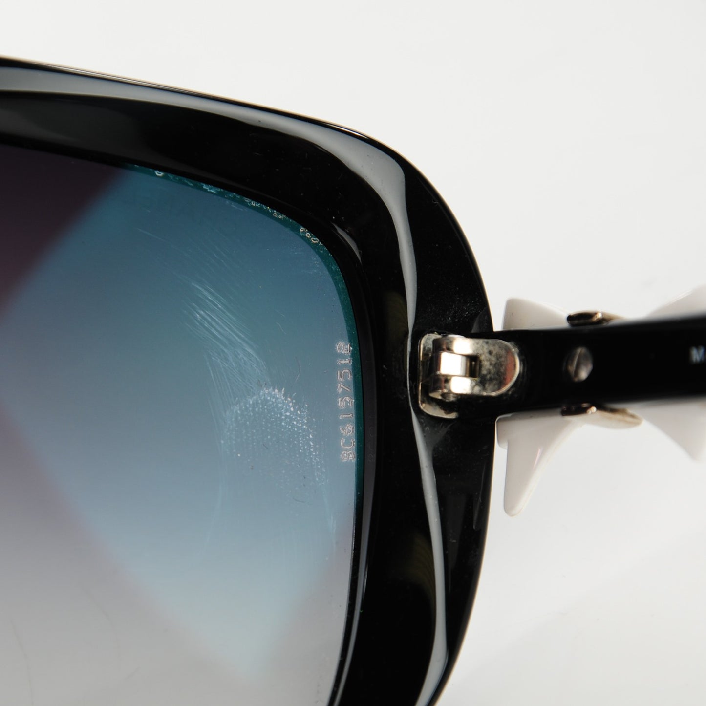 CC Bow Sunglasses 5171 Black White