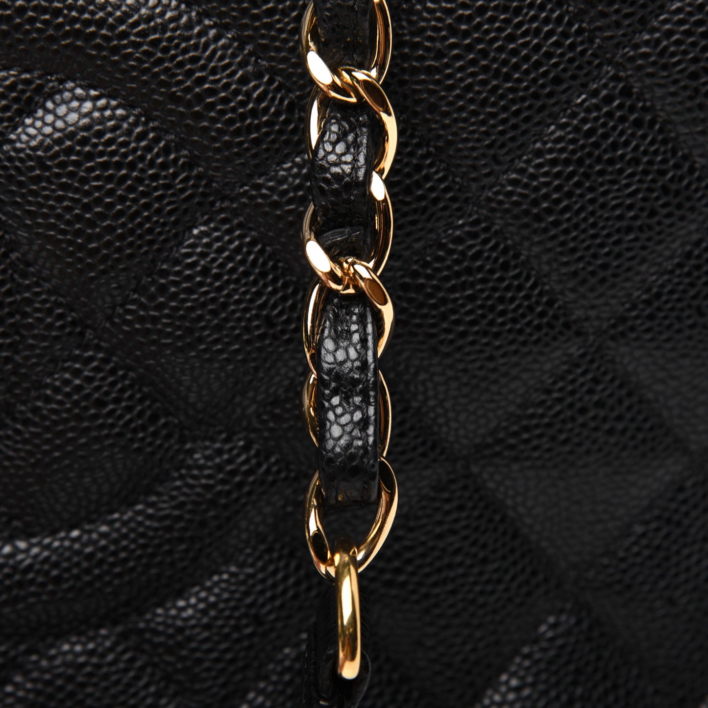 Caviar Quilted Grand Shopping Tote GST Black