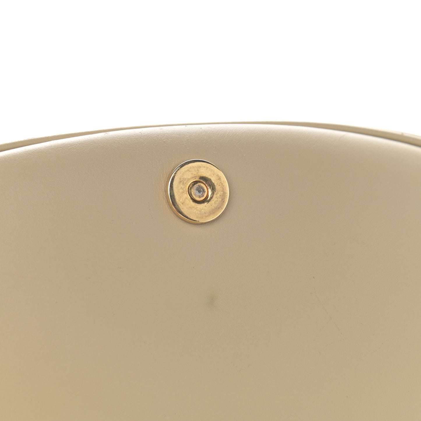 Box Calfskin Large Bobby Flap Beige
