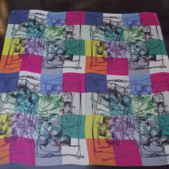 Hermes Mousseline Brides Rebelles 140 1 of 8