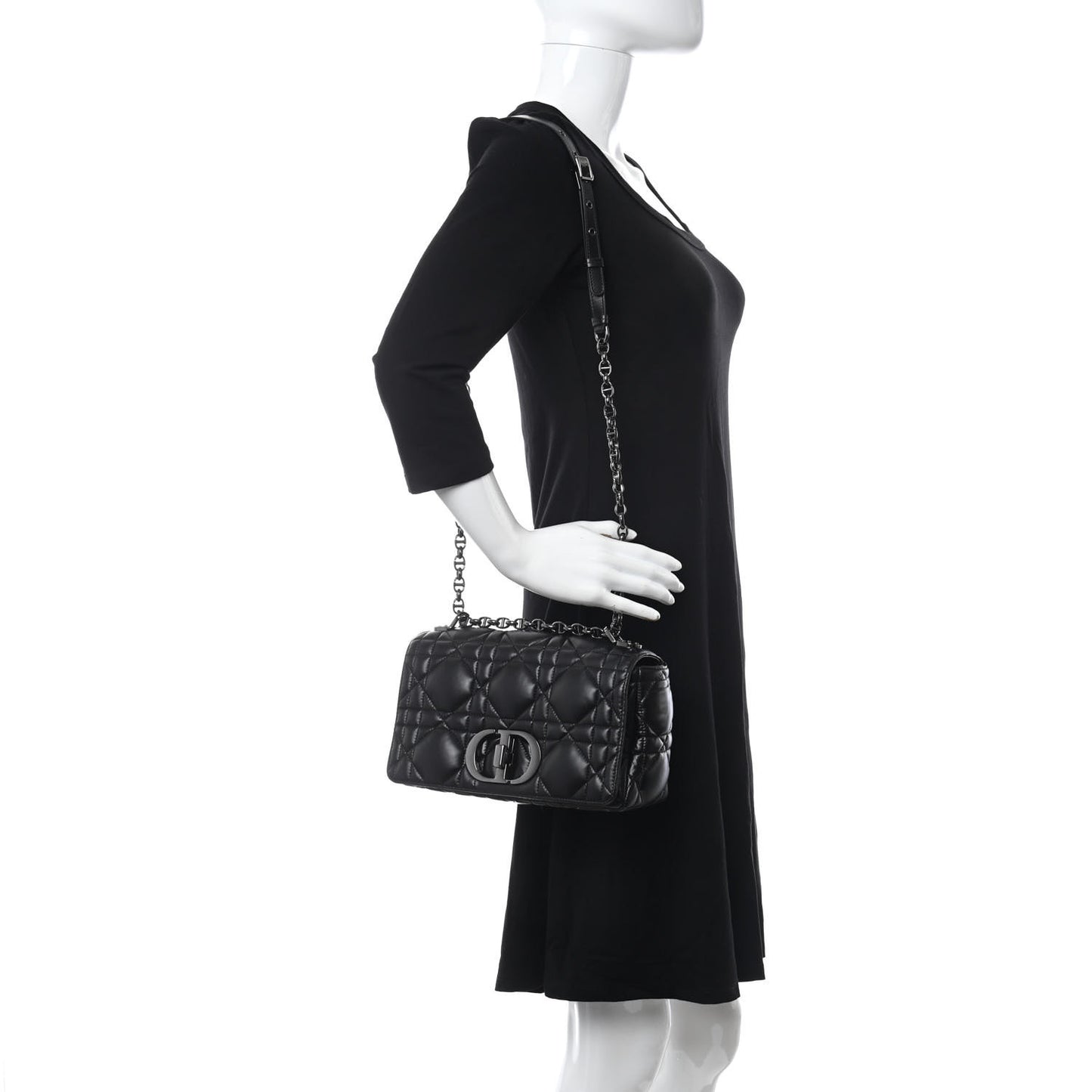 Calfskin Macrocannage Medium Caro Bag Black