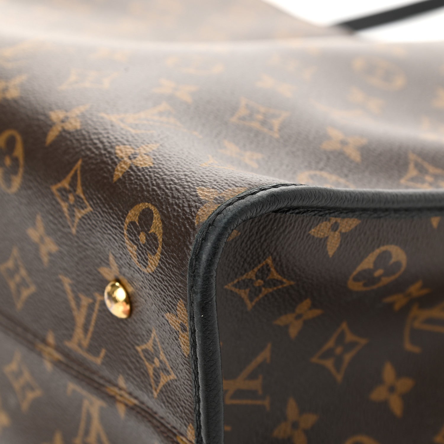 Louis Vuitton Monogram Popincourt MM Black 25 of 43