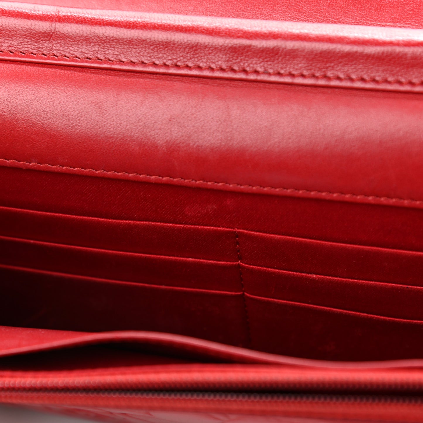 Lambskin Camellia Embossed Wallet On Chain WOC Red