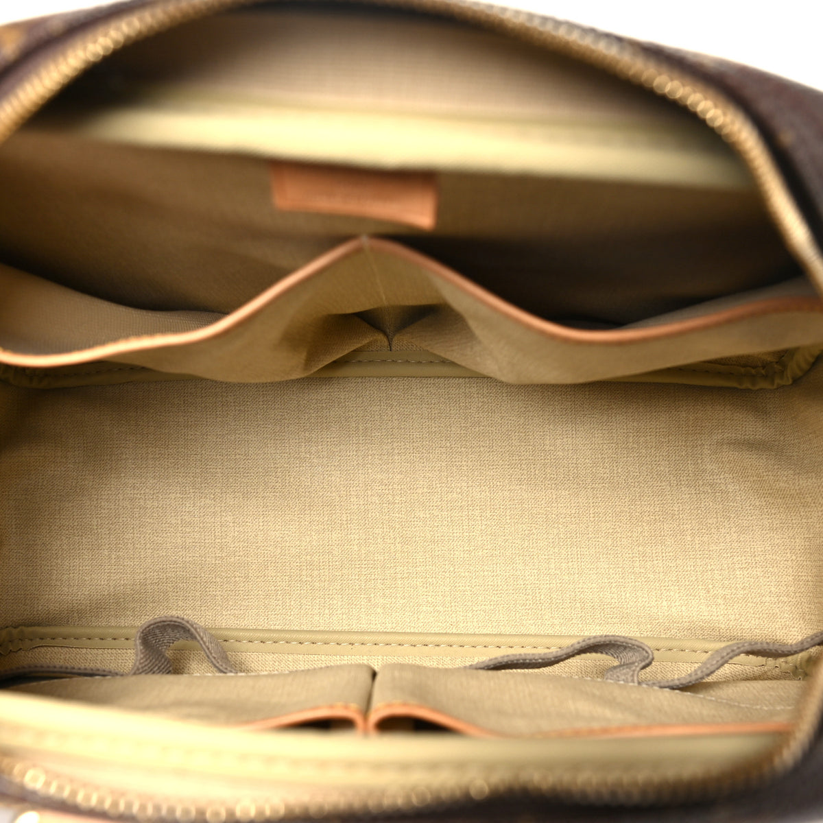 Louis Vuitton Monogram Deauville 5 of 10