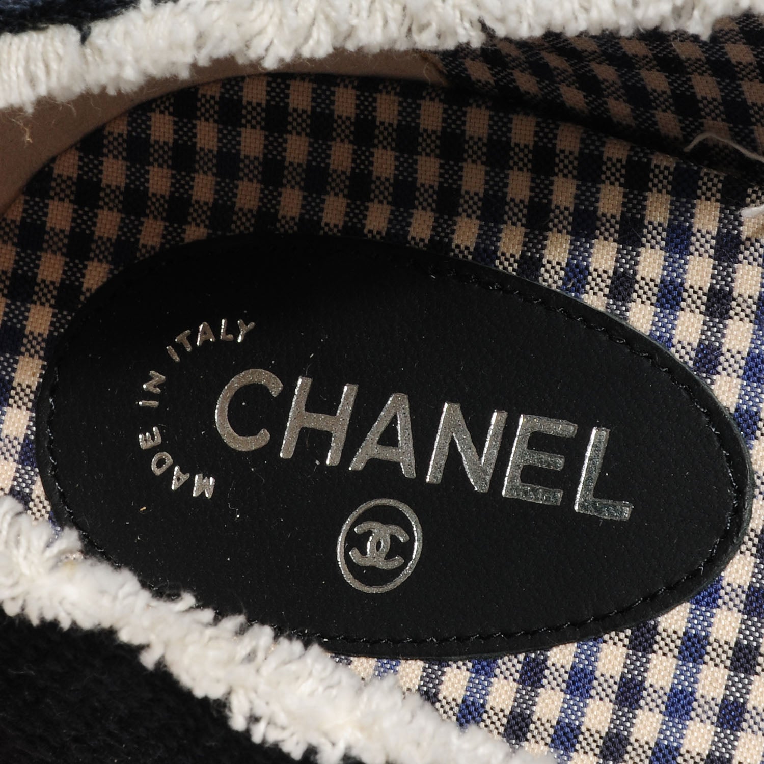 Chanel Tweed Escarpins Camellia CC Pumps 41 Navy White 7 of 7