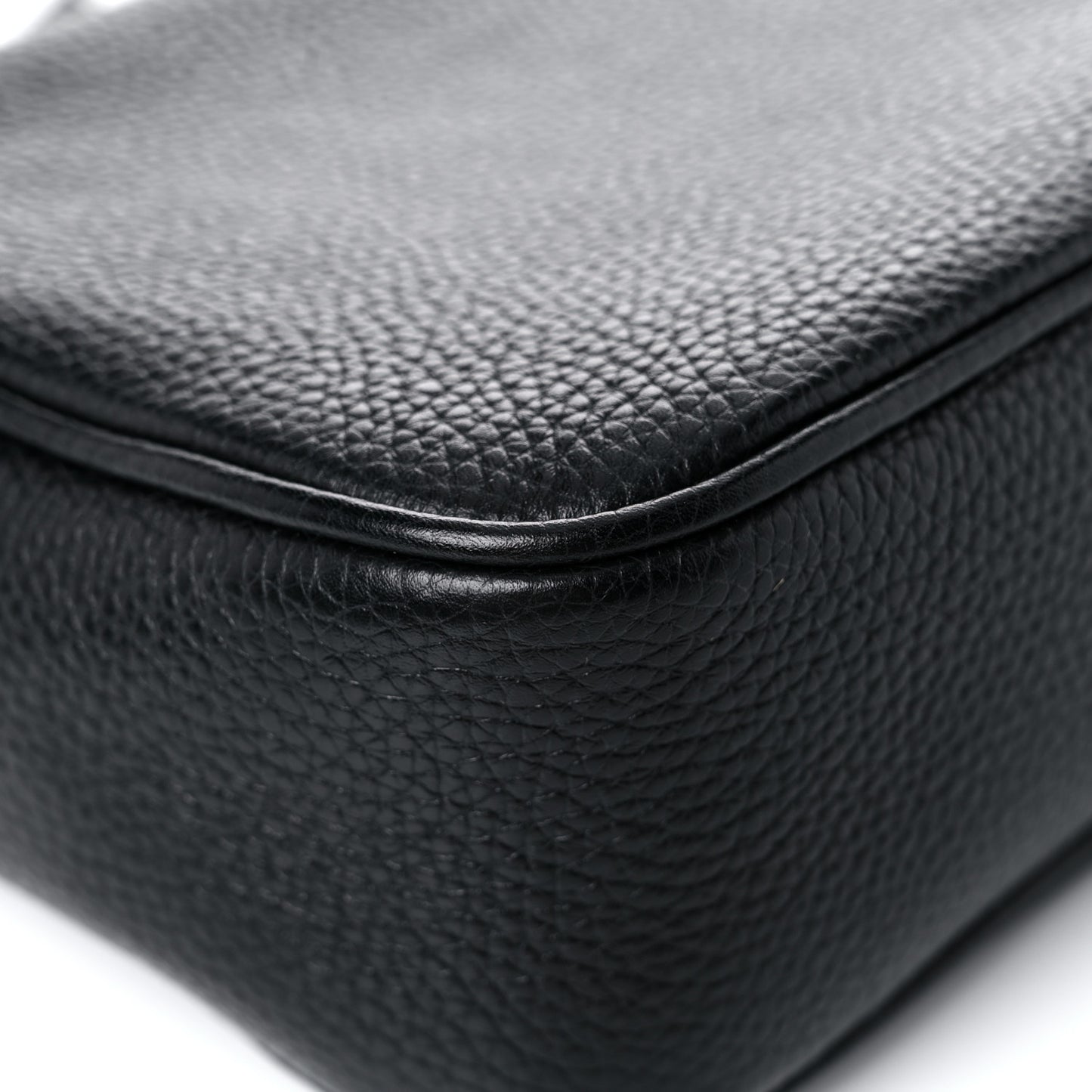 Pebbled Calfskin Small Soho Disco Bag Black