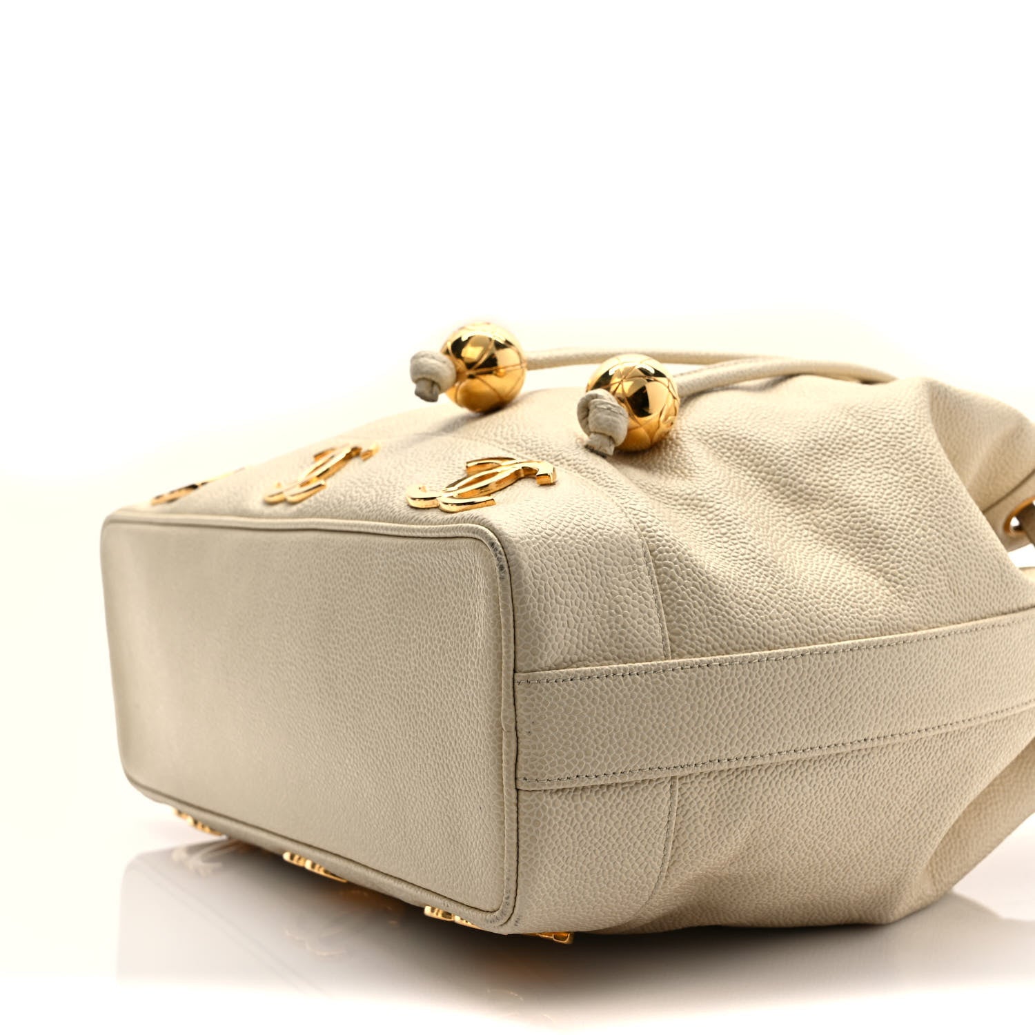 Chanel Caviar Drawstring Bucket Bag White 9 of 11