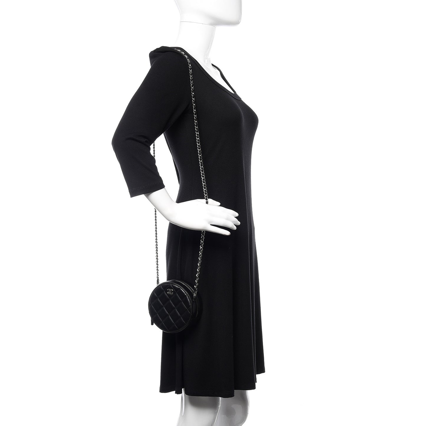 Lambskin Quilted Round Clutch With Chain Black