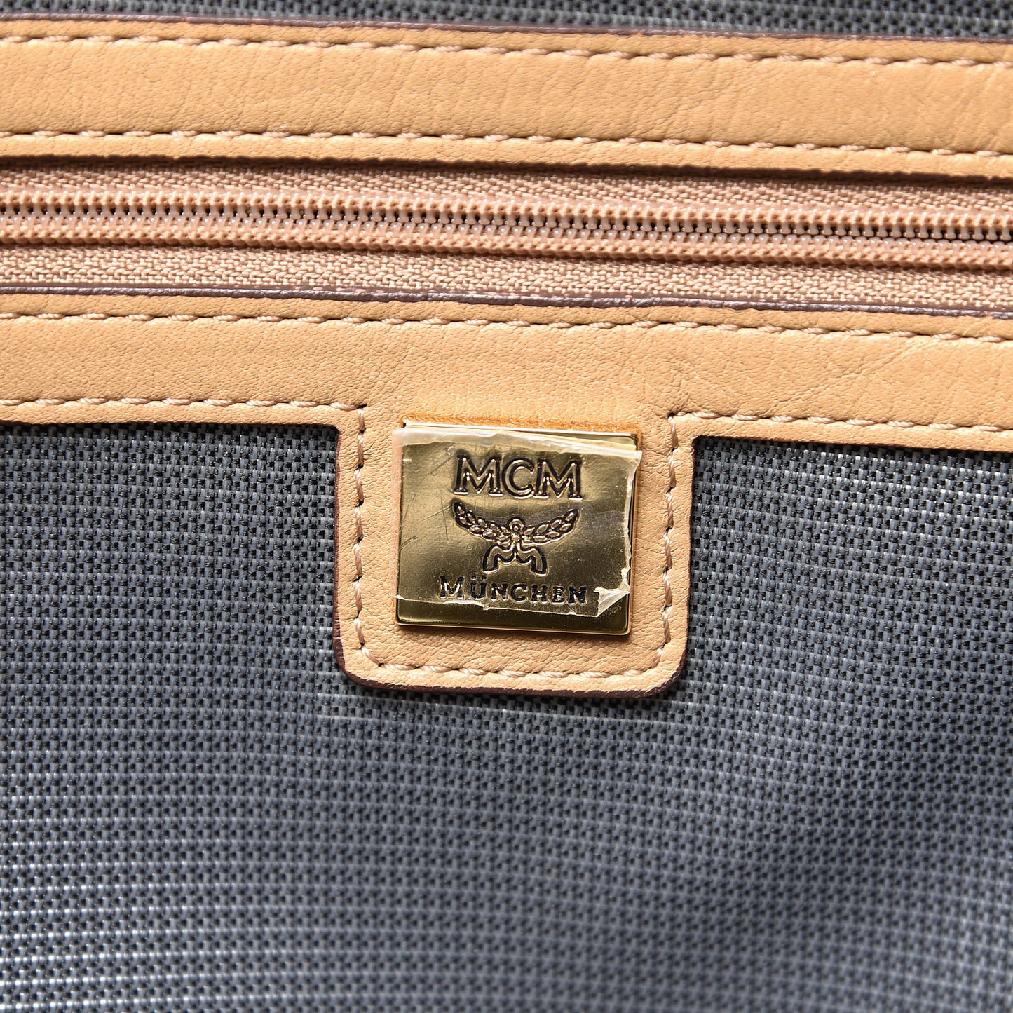 Visetos Medium Side Studs Stark Backpack Beige