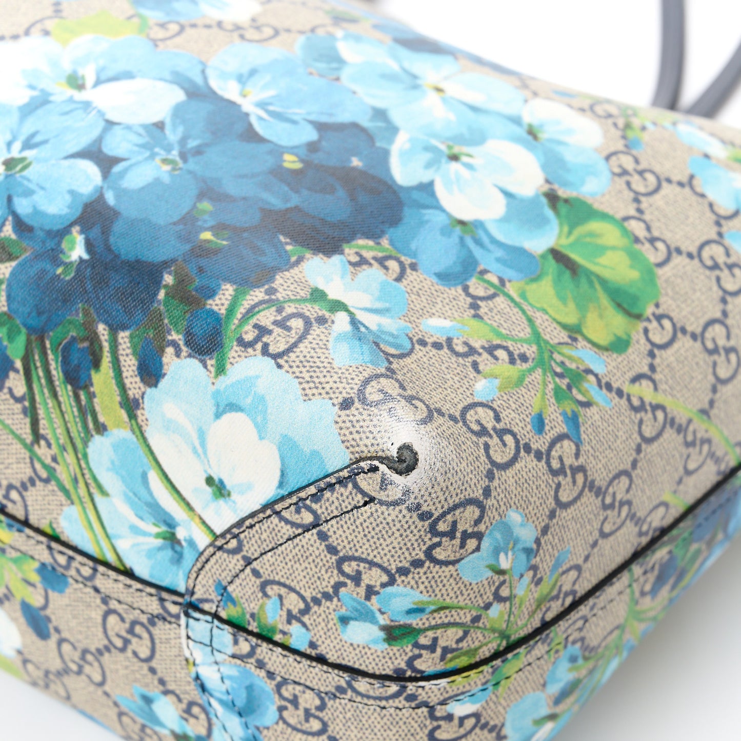 GG Supreme Monogram Blooms Medium Reversible Tote Beige Blue Navy