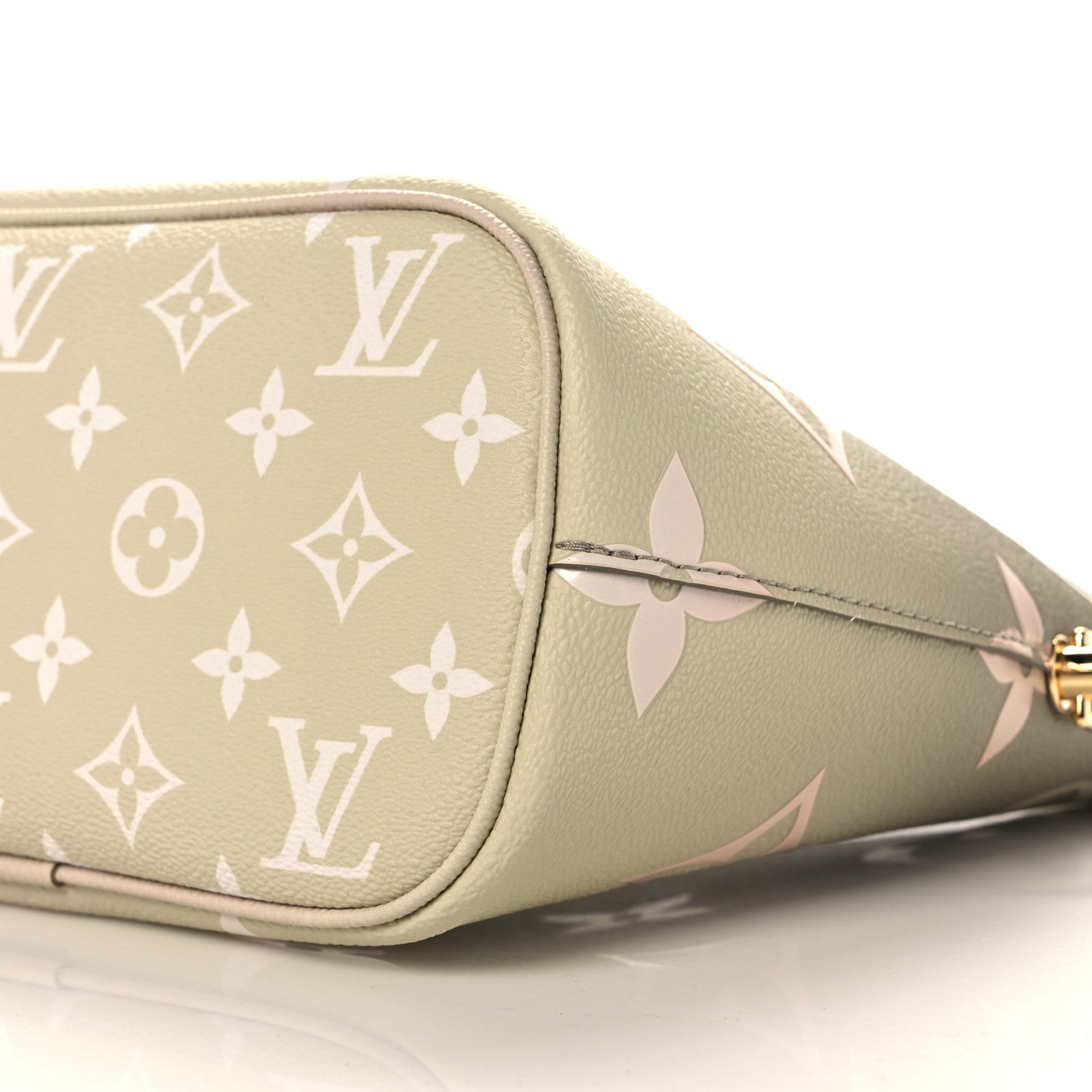 Louis Vuitton Monogram Giant Spring In The City Marshmallow Hobo Sunset Kaki 9 of 9