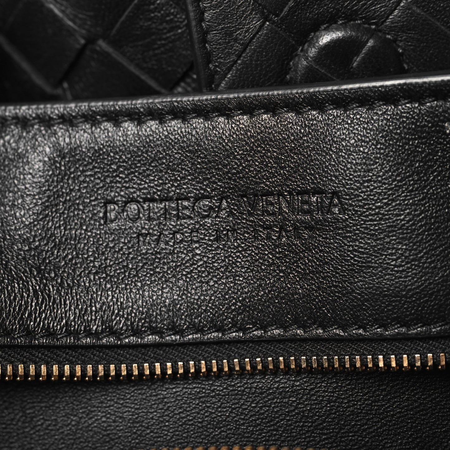 Nappa Intrecciato Large Andiamo Shoulder Bag Black