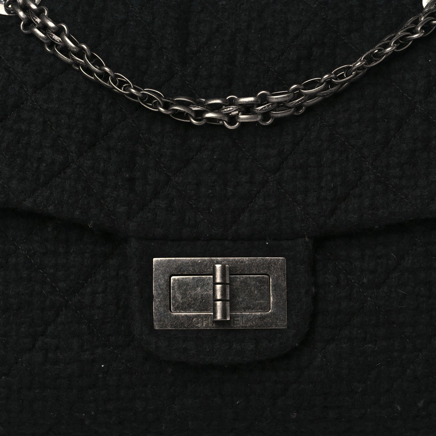 Tweed XXL Reissue Flap Black