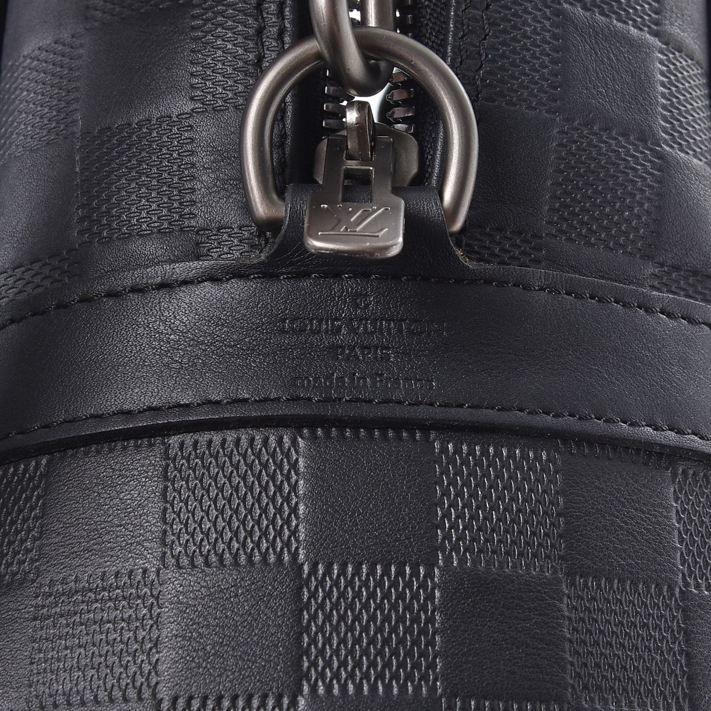 Damier Infini Porte-Documents Voyage GM Onyx
