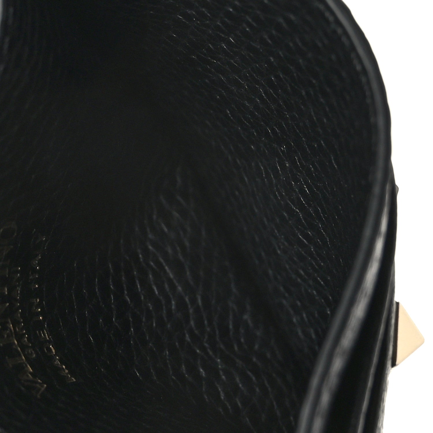 Valentino Garavani Pebbled Calfskin Rockstud Card Holder Black 6 of 7