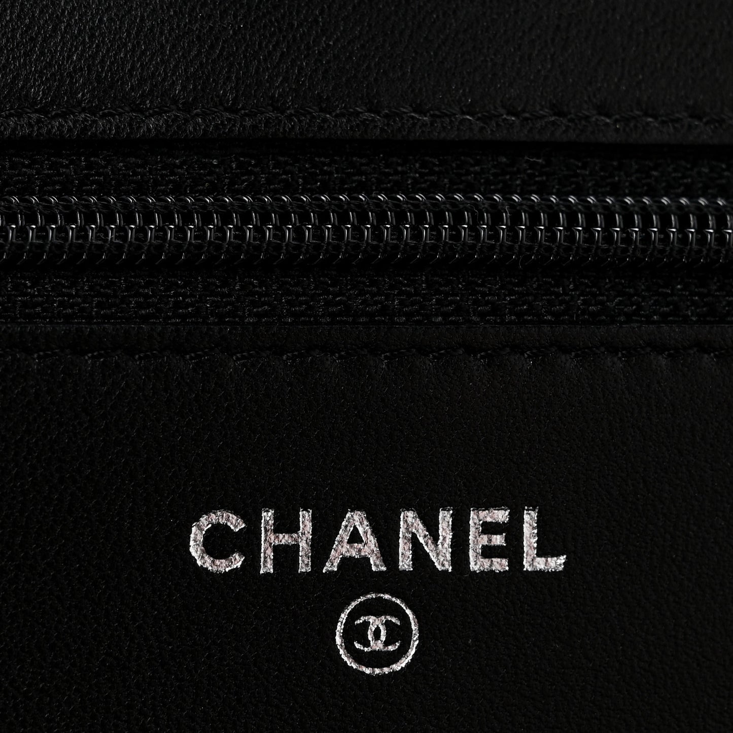 Lambskin Camellia Embossed Wallet On Chain WOC Black