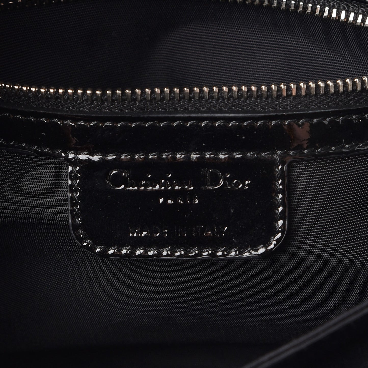 Patent Cannage New Lock Flap Black