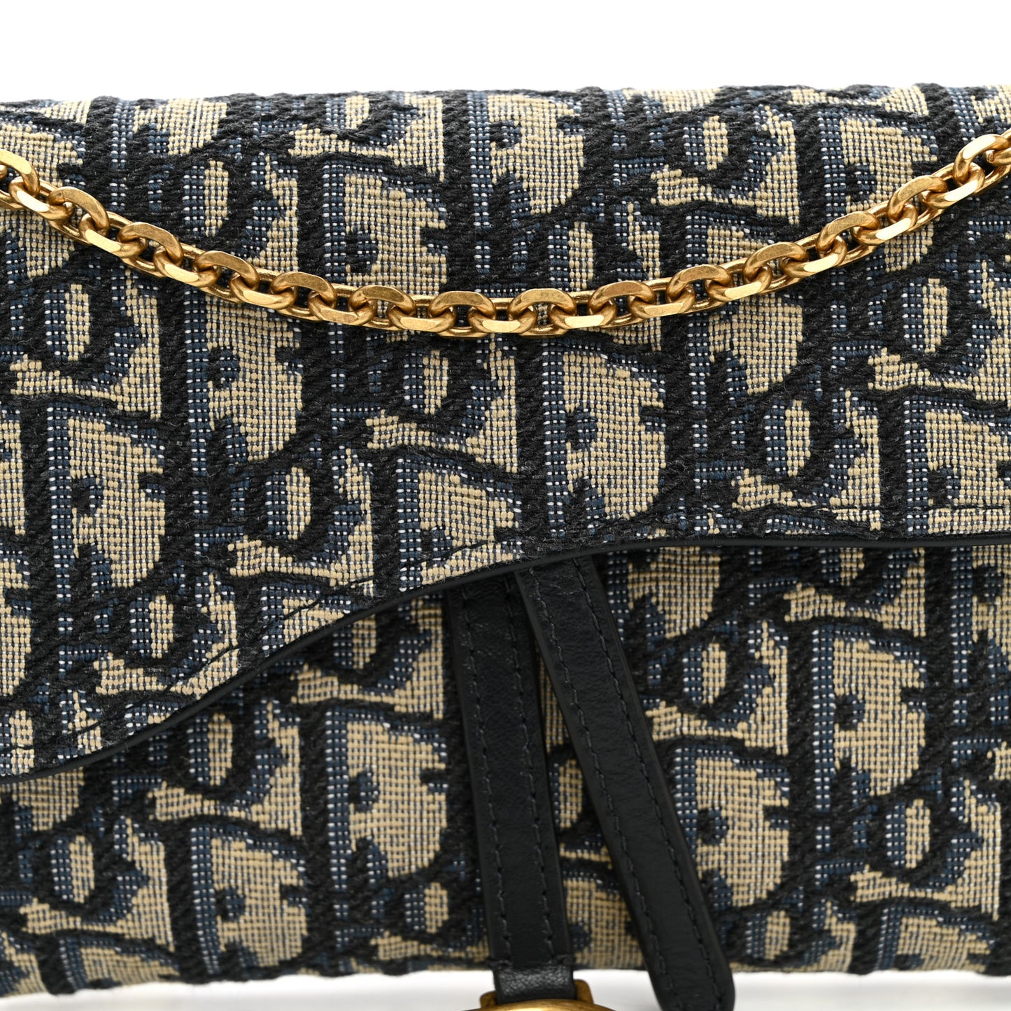 Oblique Saddle Chain Long Wallet Blue
