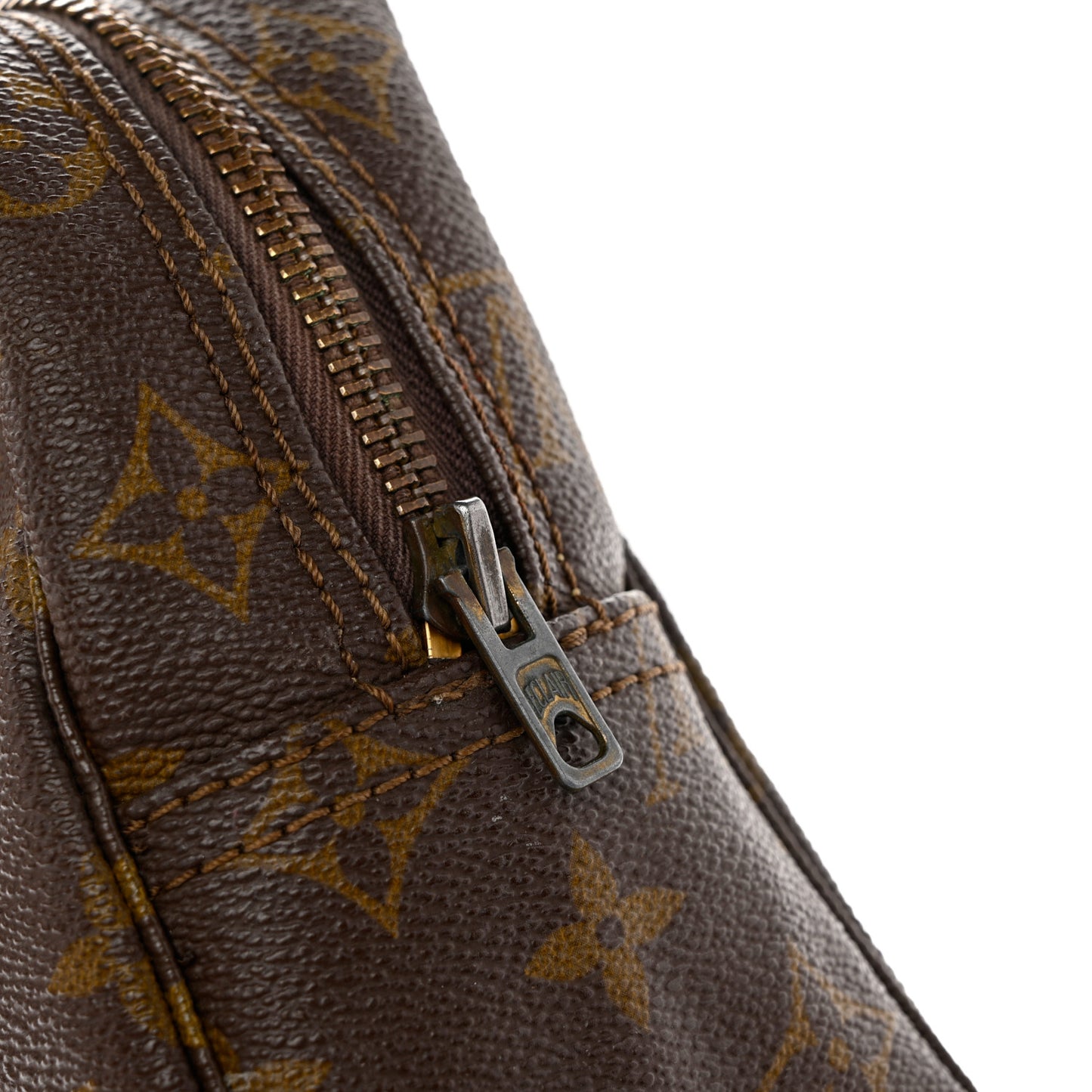 Monogram Trousse Toilette 28