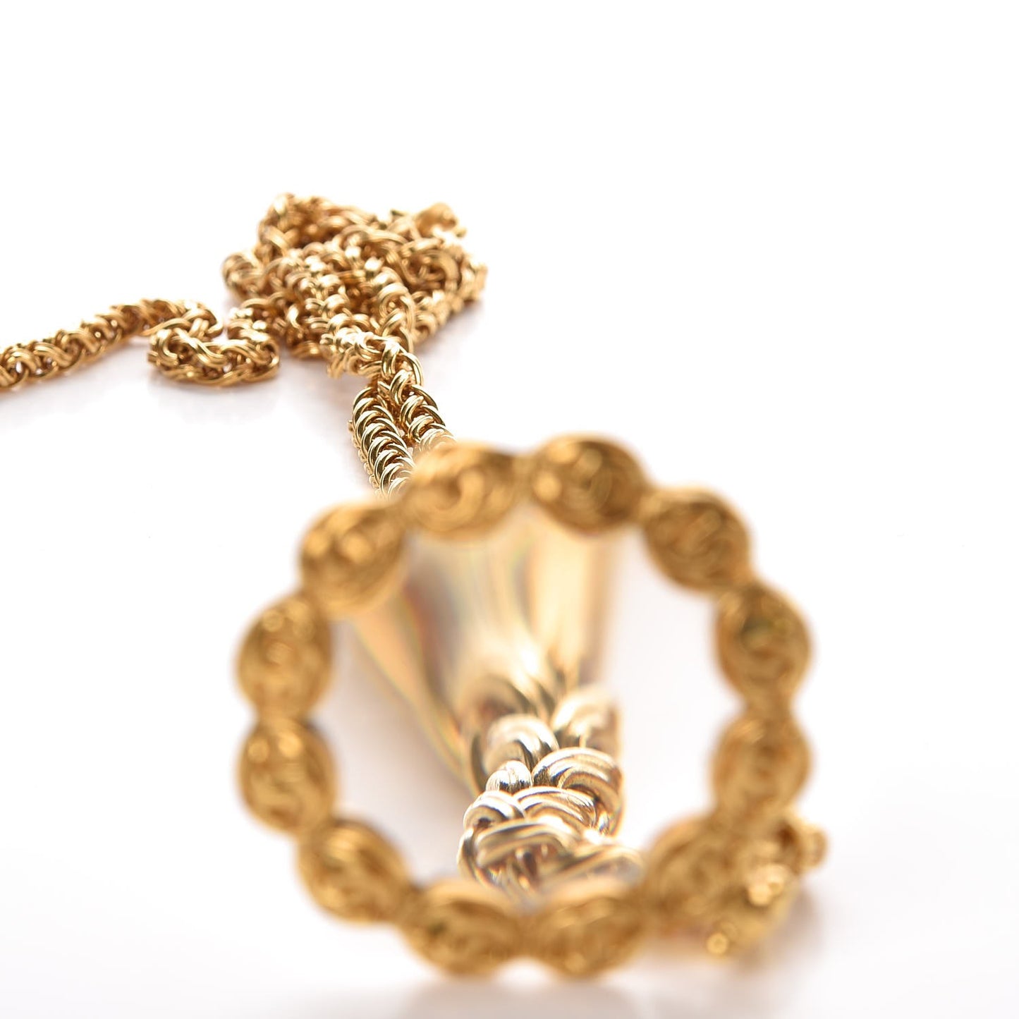 Loupe Magnifying Glass Necklace Gold