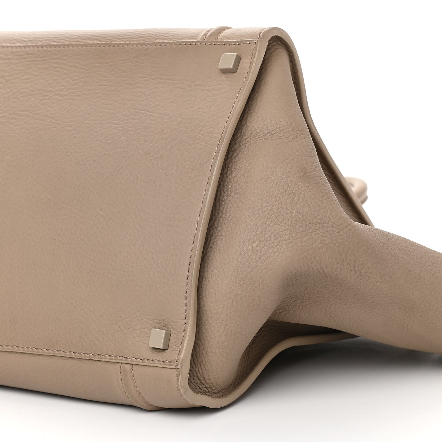 Grained Calfskin Medium Phantom Luggage Taupe