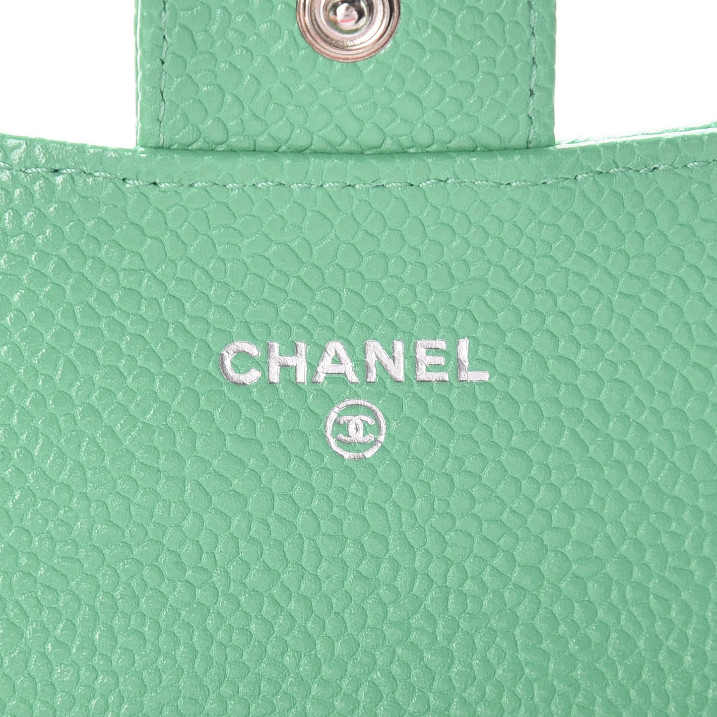Caviar Chevron Quilted Card Holder Wallet Light Green