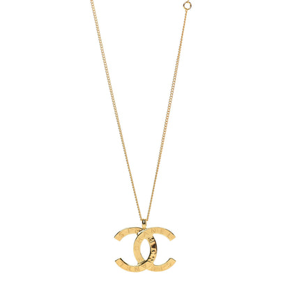 Chanel Metal CC Paris Button Necklace Gold 1 of 6