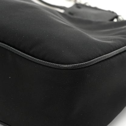 Prada Saffiano Lux Re-Edition 2005 Shoulder Bag Black 24 of 28