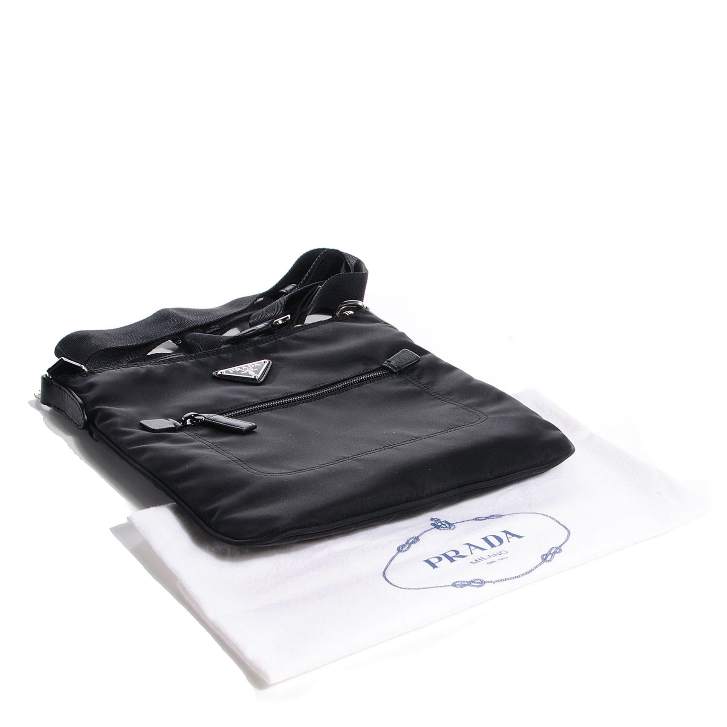Nylon Flat Messenger Bag Black