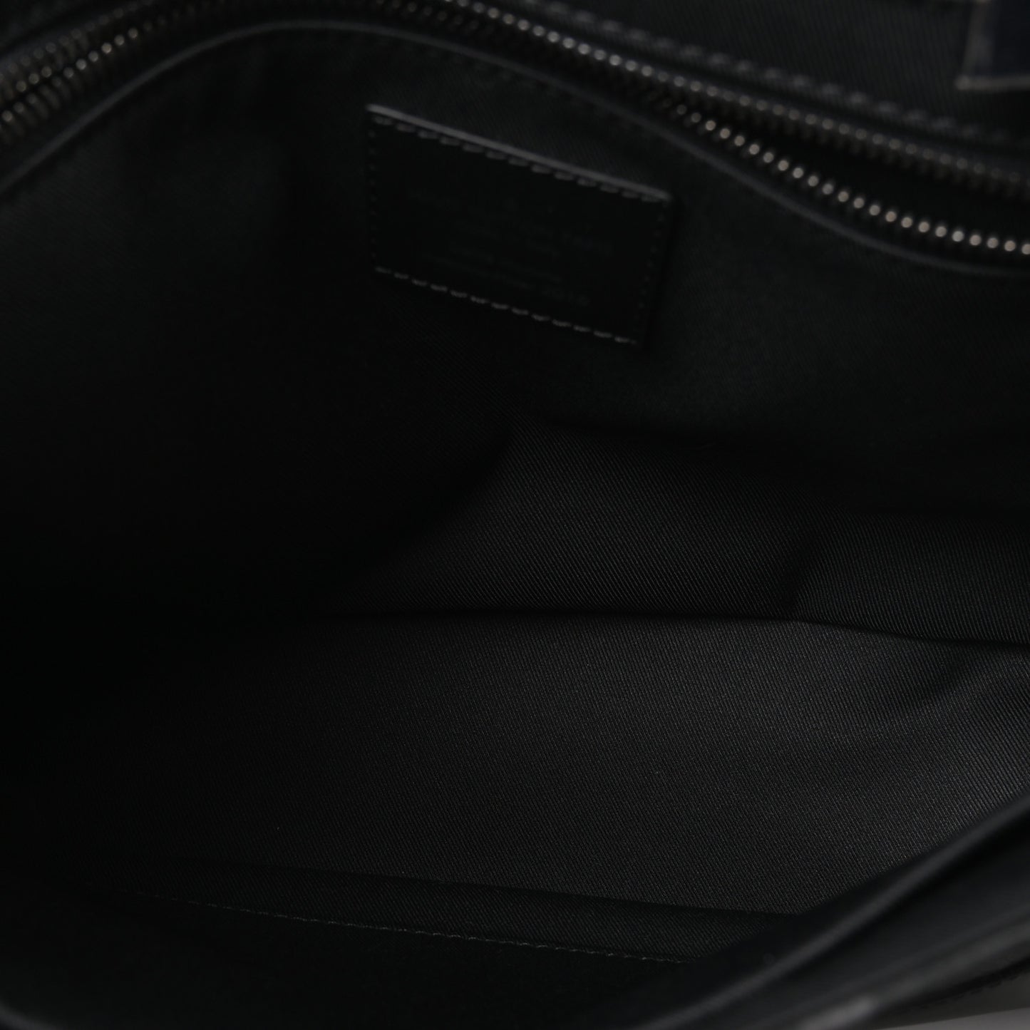 Monogram Eclipse Voyager PM Messenger