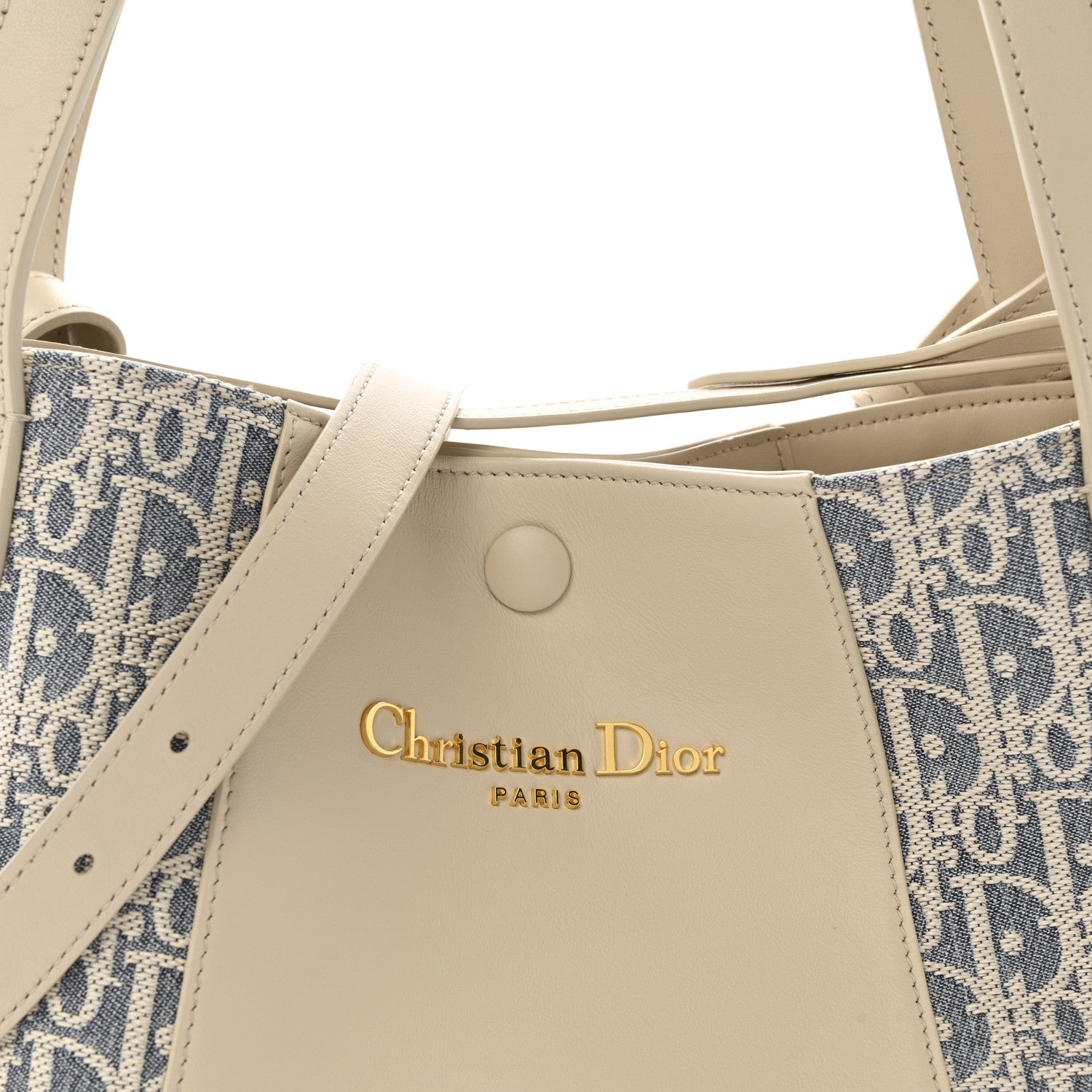 Christian Dior Oblique Calfskin Medium Signature Bucket Bag Beige 7 of 12