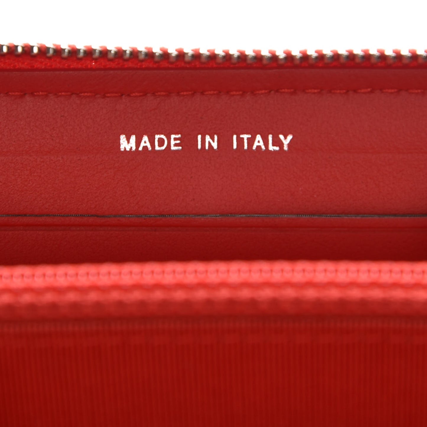 Caviar Chevron Quilted Small Zip Around Wallet Red
