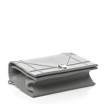 Christian Dior Grained Calfskin Medium Diorama Flap Bag Gris 4 of 9
