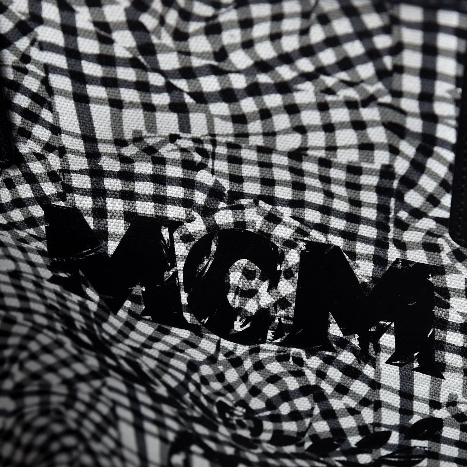 MCM Visetos Large Liz Reversible Shopper Tote Black 9 of 17