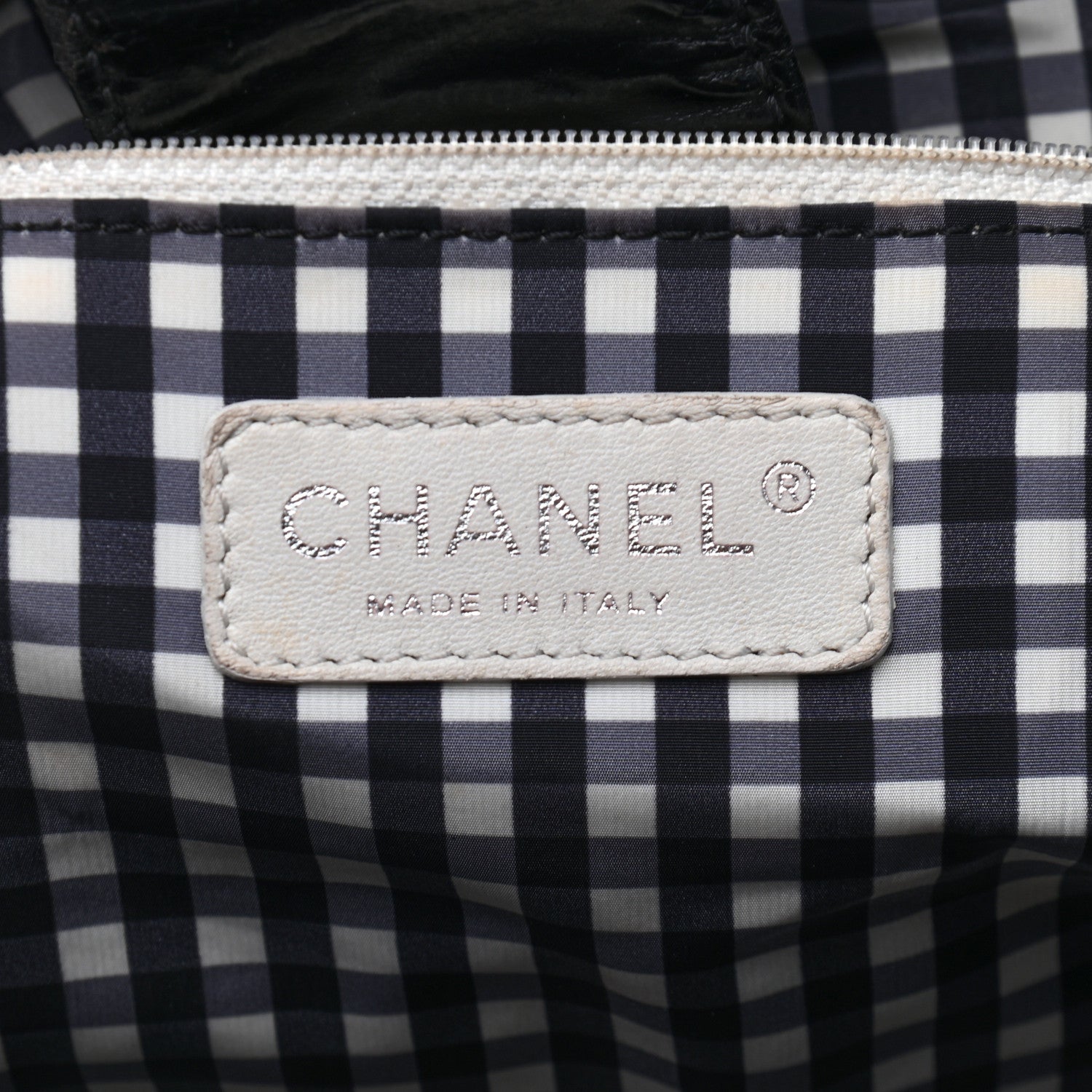 Chanel Vinyl Lipstick Ligne Accordion Tote Black 6 of 9