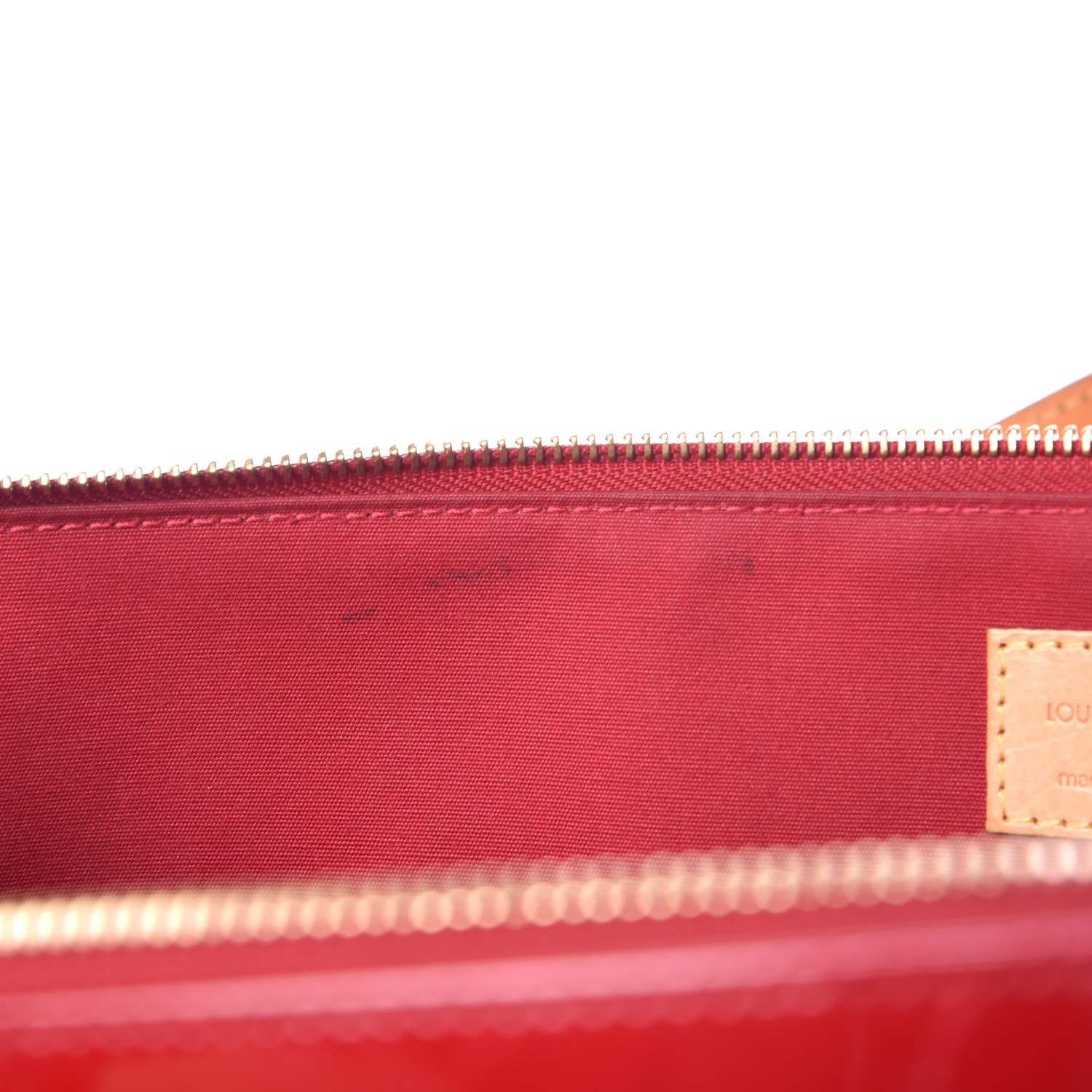 Louis Vuitton Vernis Bellevue PM Pomme D'Amour 12 of 19