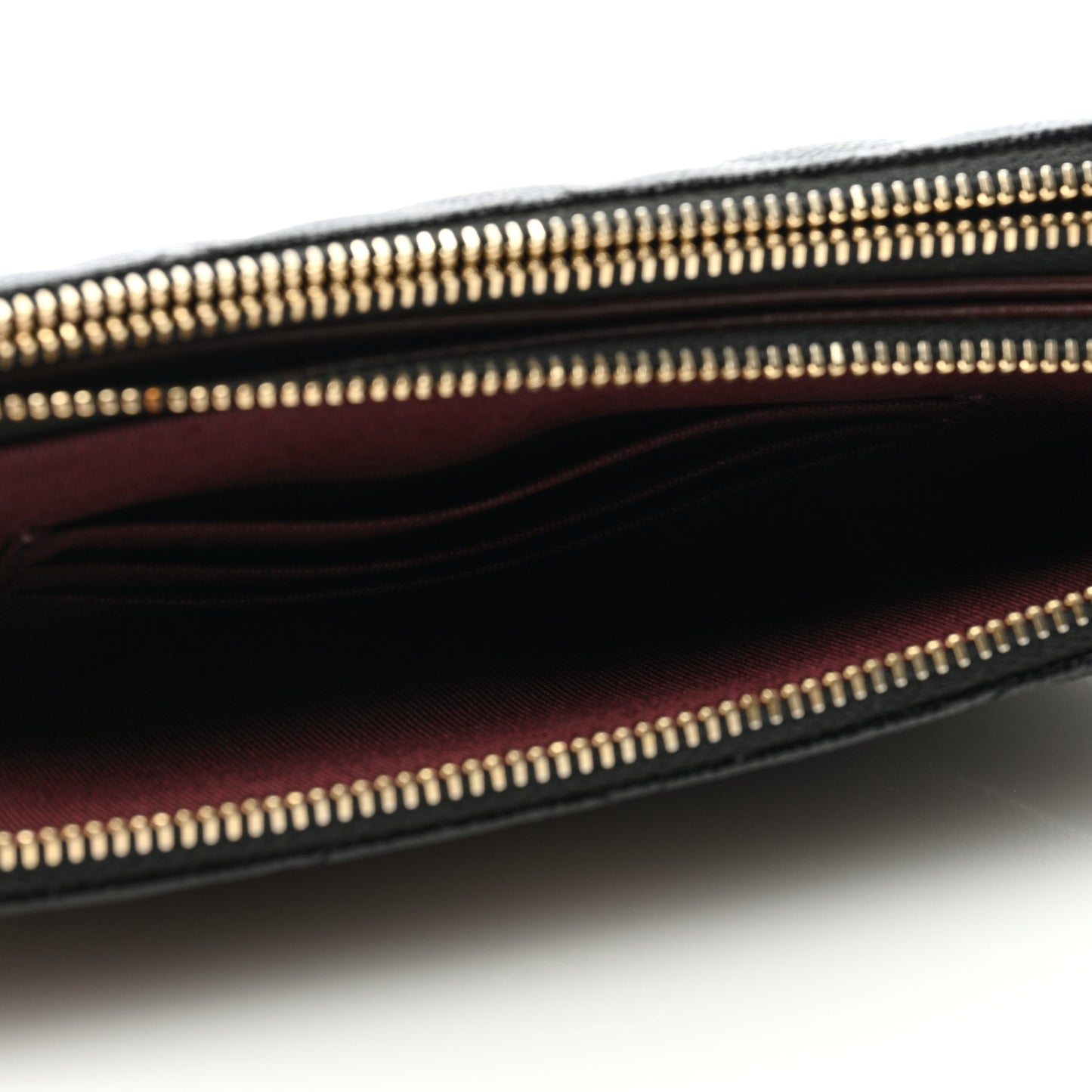 Caviar Quilted Small Clutch With Chain Black