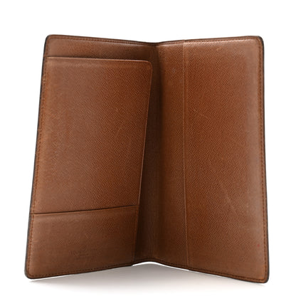 Louis Vuitton Monogram Passport Cover 5 of 7