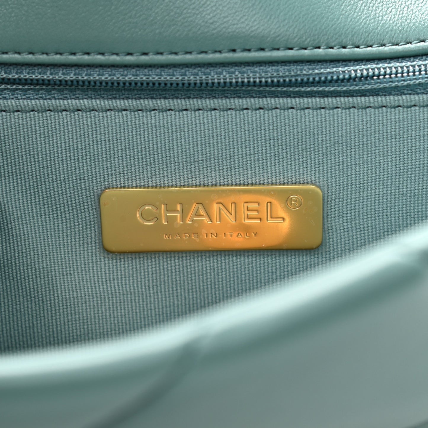Lambskin Quilted Medium Chanel 19 Flap Green