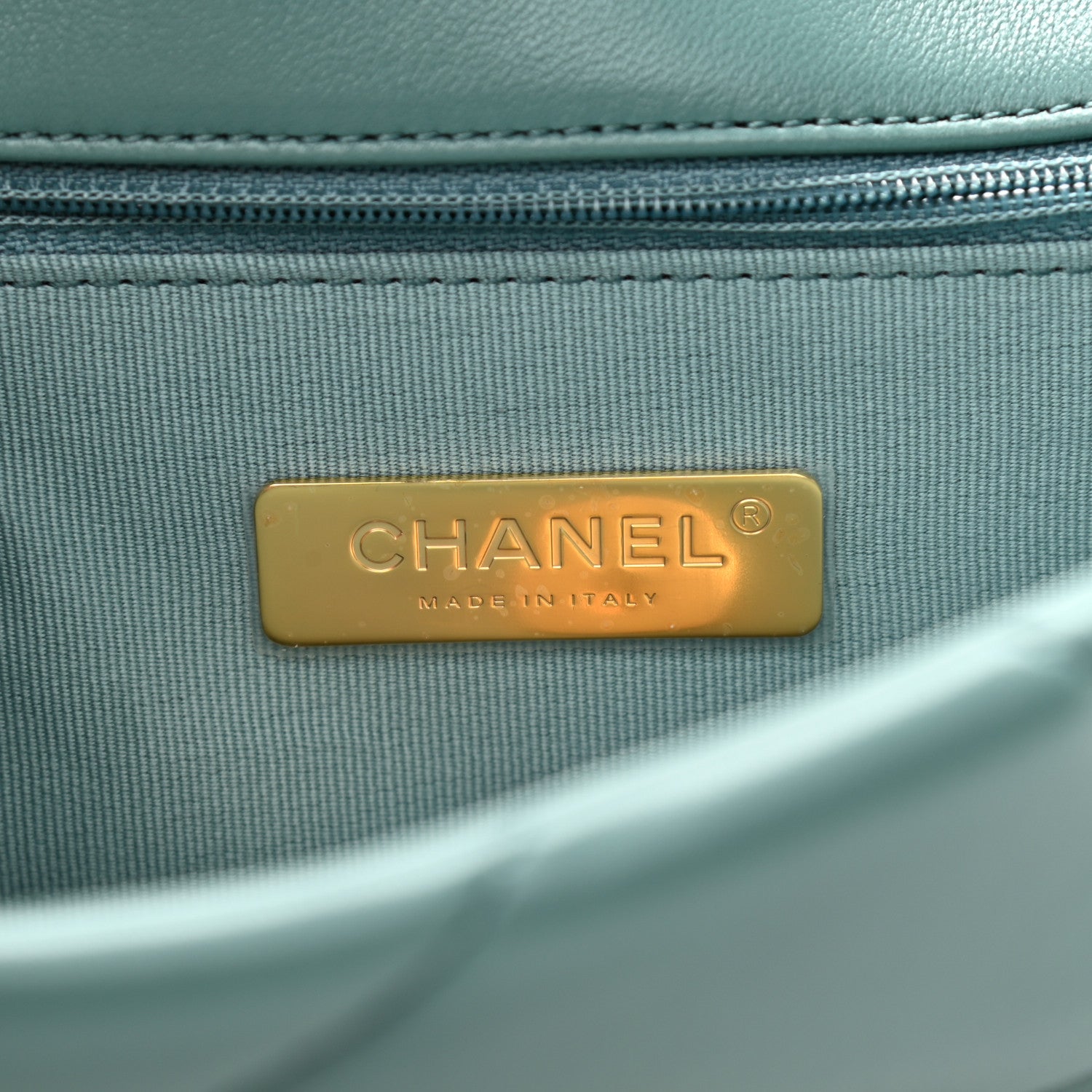 Chanel Lambskin Quilted Medium Chanel 19 Flap Green 6 of 11