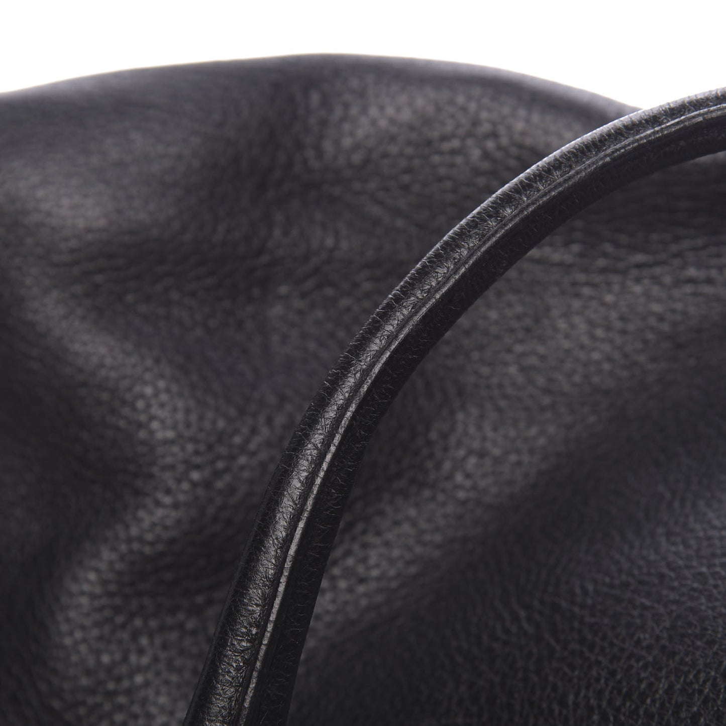 Vitello Daino Tote Black