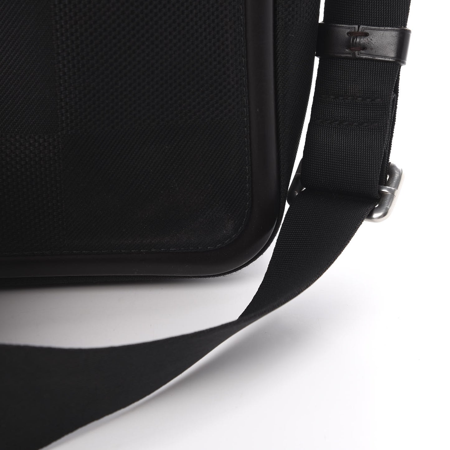 Damier Geant Messenger Bag Black