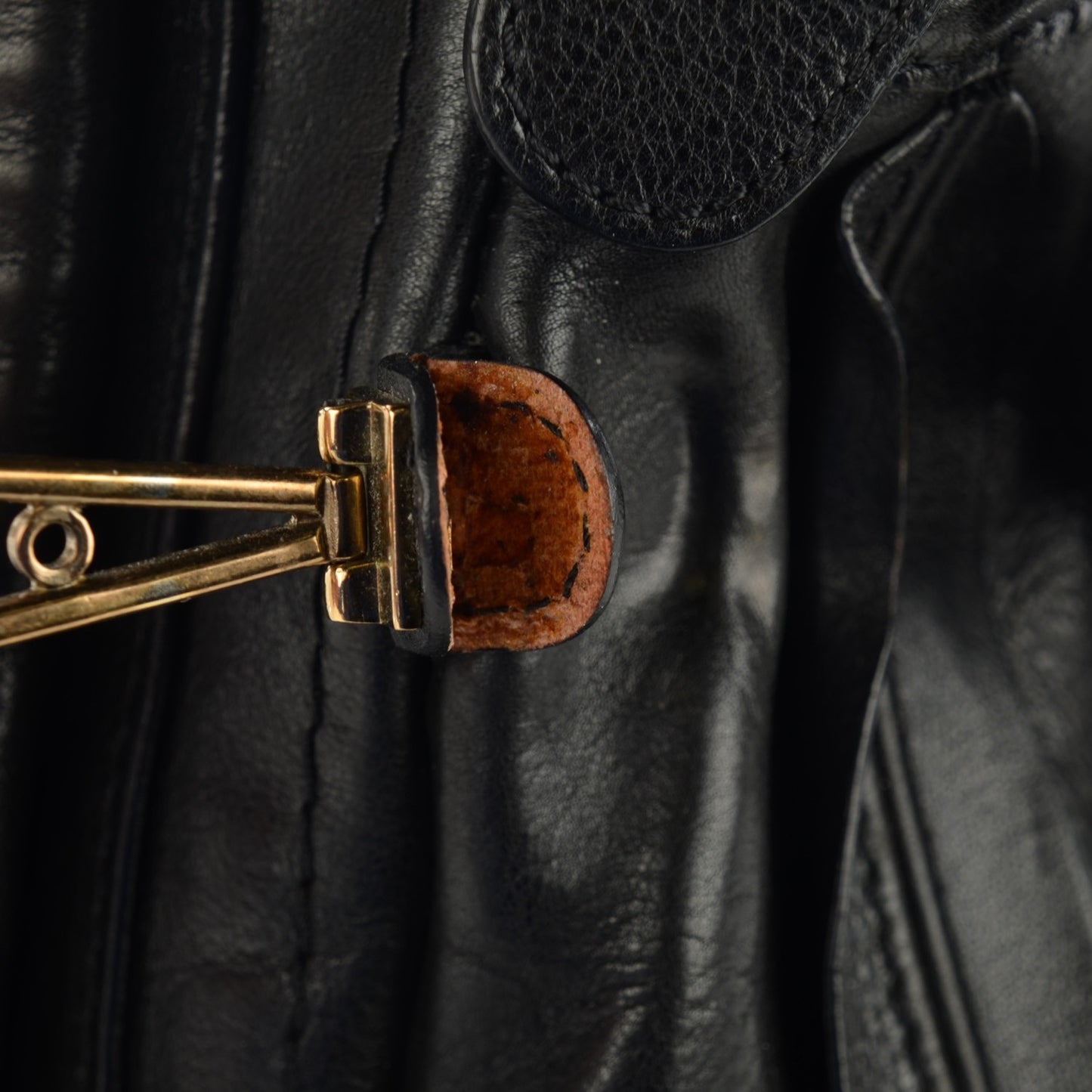 Calfskin Large Paraty Black