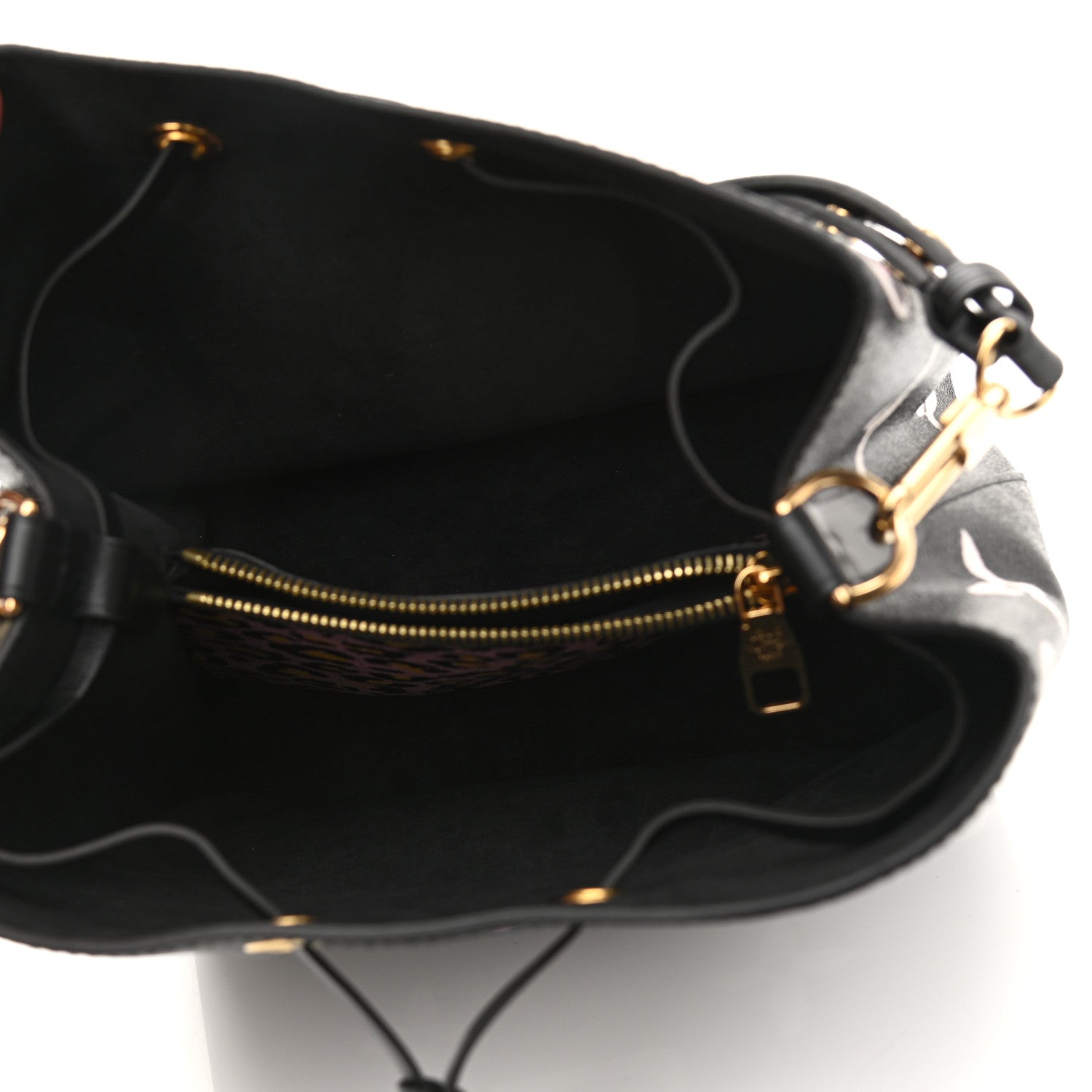 Louis Vuitton Monogram Giant Wild At Heart Neonoe MM Black 5 of 10