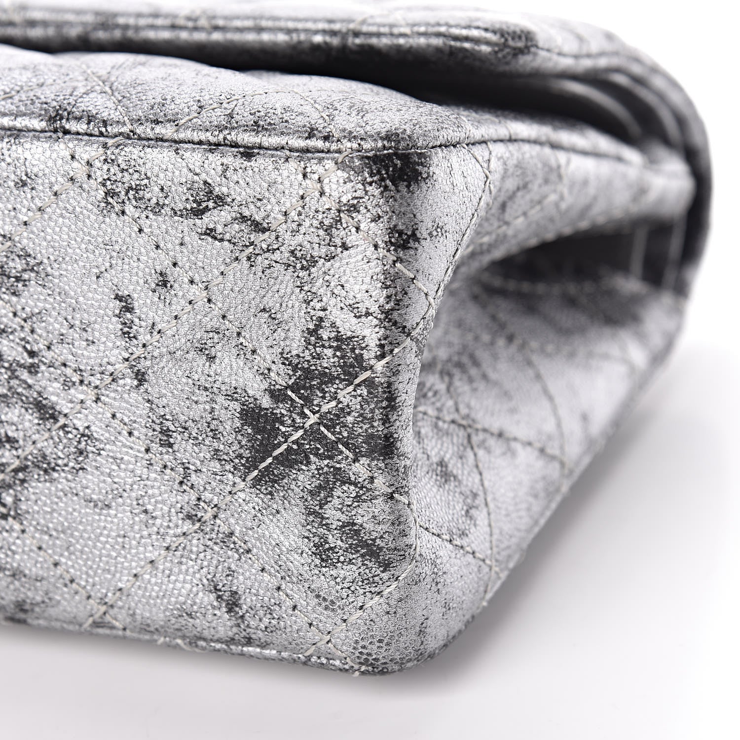 Chanel Metallic Caviar Quilted 2.55 Reissue 226 Flap Silver Black 10 of 11