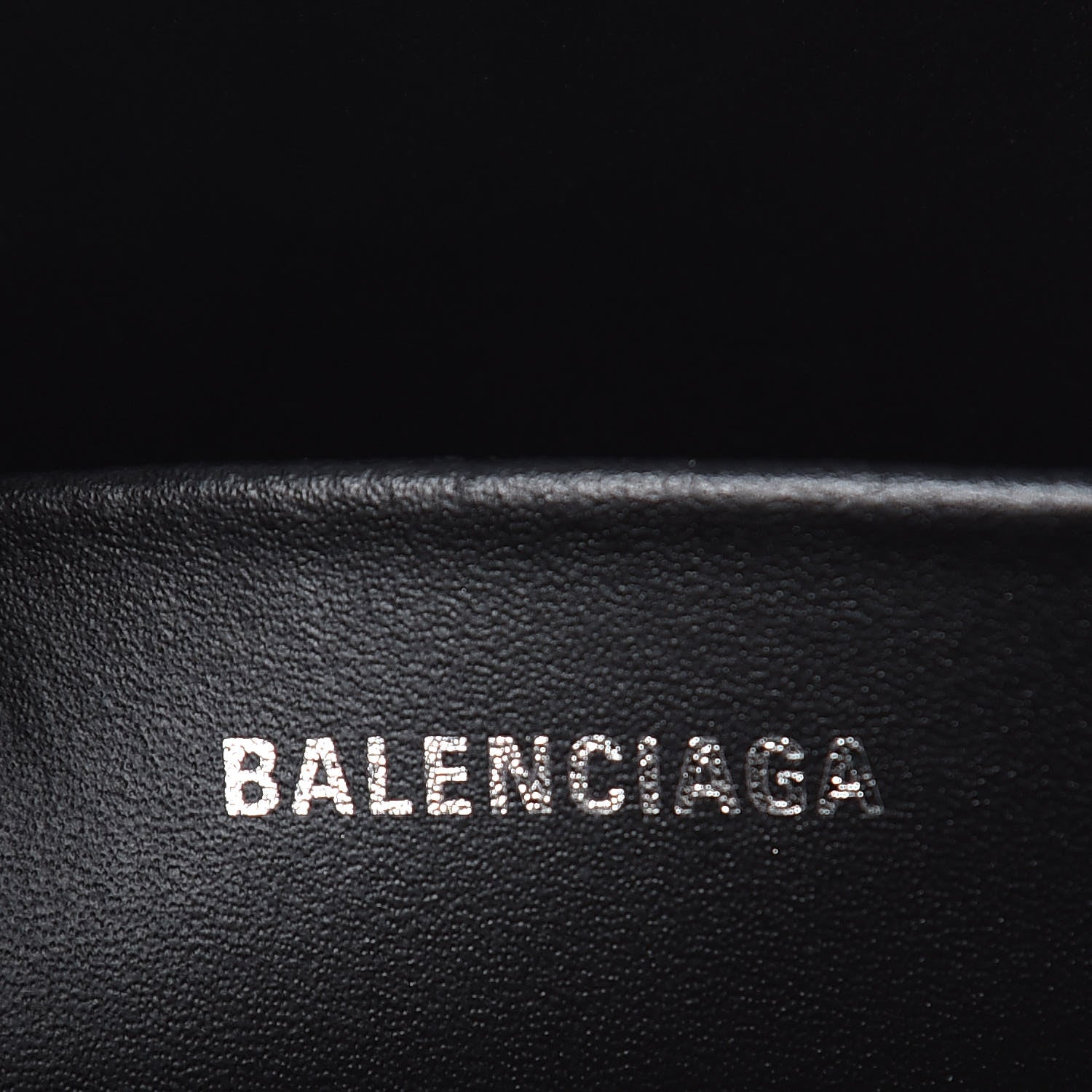 Balenciaga Calfskin Logo S Everyday Camera Bag White 6 of 9