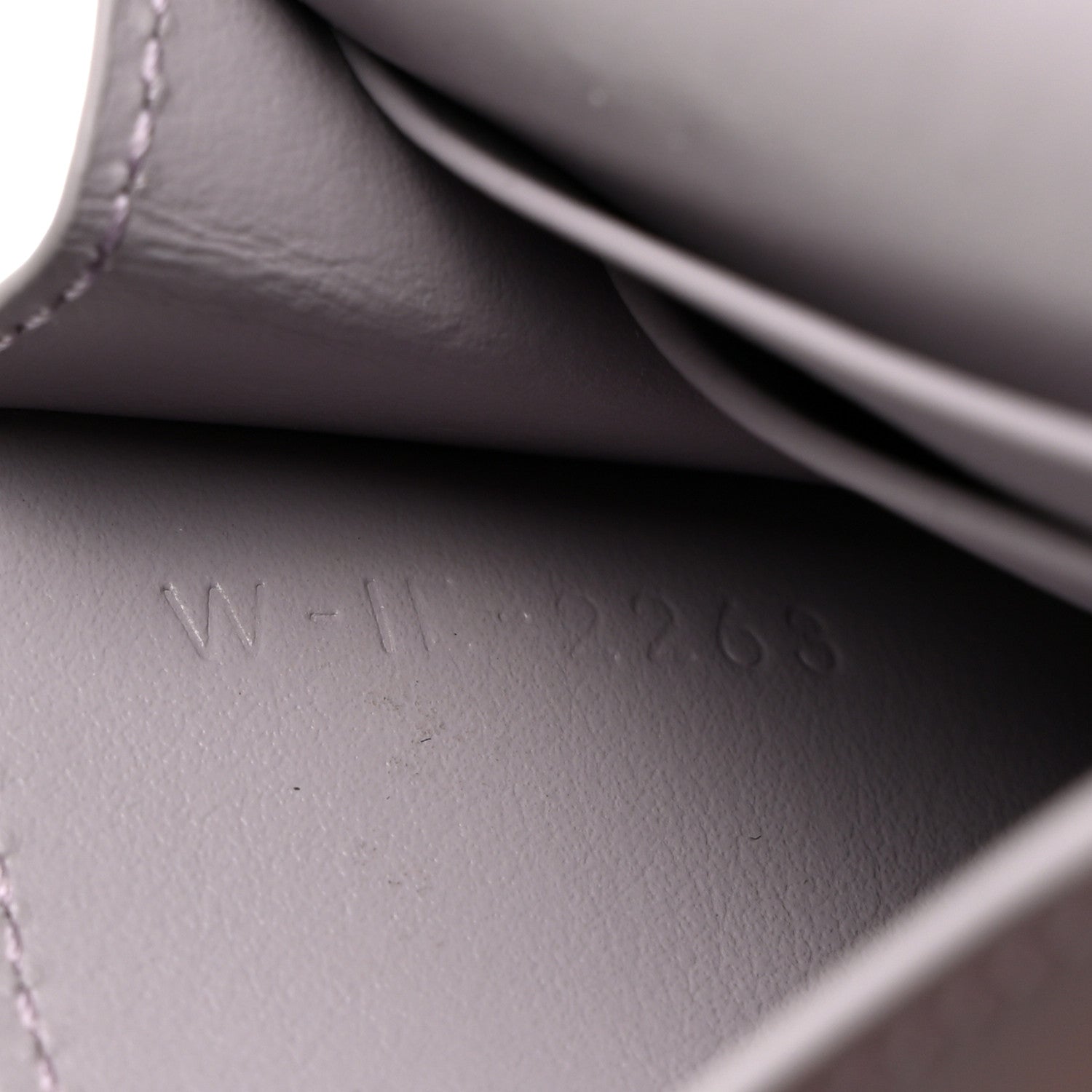 Celine Shiny Calfskin Triomphe Flap Card Holder Lilac 8 of 9
