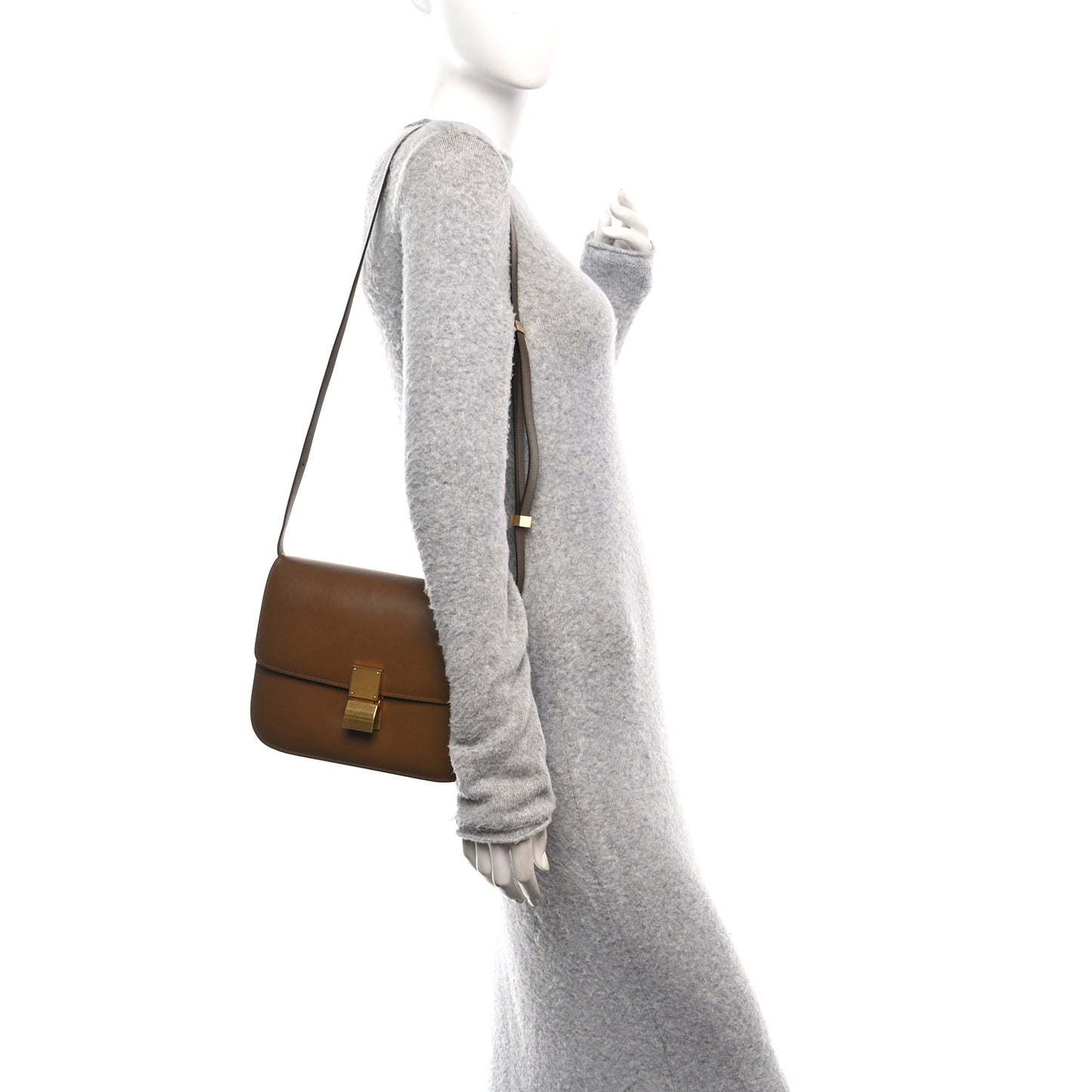 Box Calfskin Medium Classic Box Flap Bag Camel